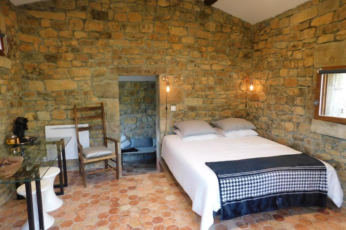 Chambre D'Hotes Les Cerisiers Vesseaux Eksteriør billede