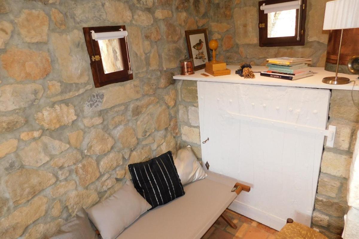 Chambre D'Hotes Les Cerisiers Vesseaux Eksteriør billede